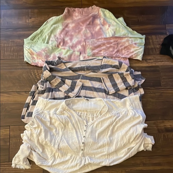 Free People - Picture 3 of 5